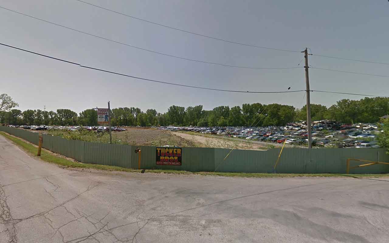 Tucker Brothers Auto Wrecking at 760 Hickory Ln, Mansfield, OH 44905